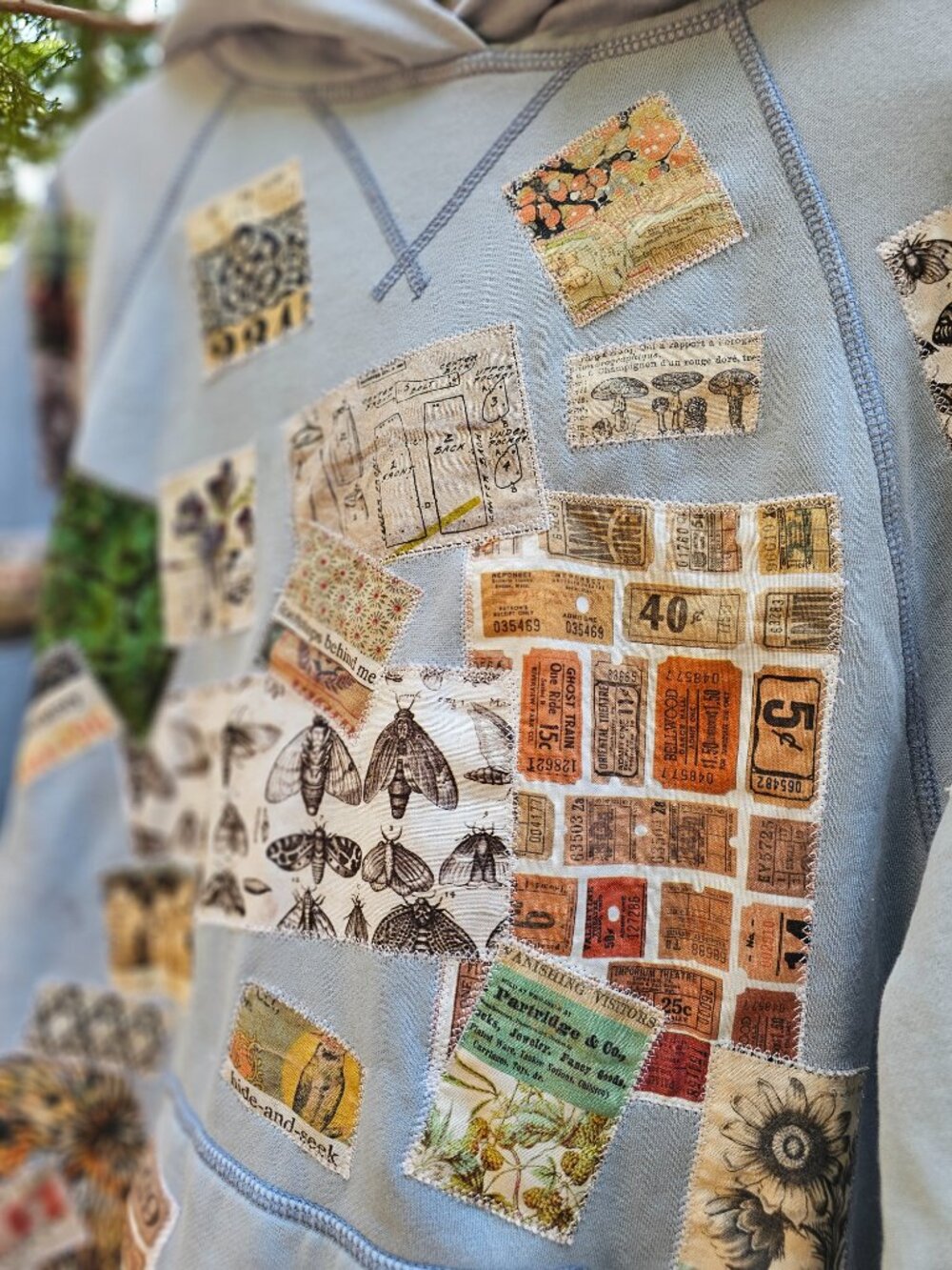 Vintage American Eagle Outfitters Light Blue Patchwork Graphic Hoodie - Picture 6 of 8